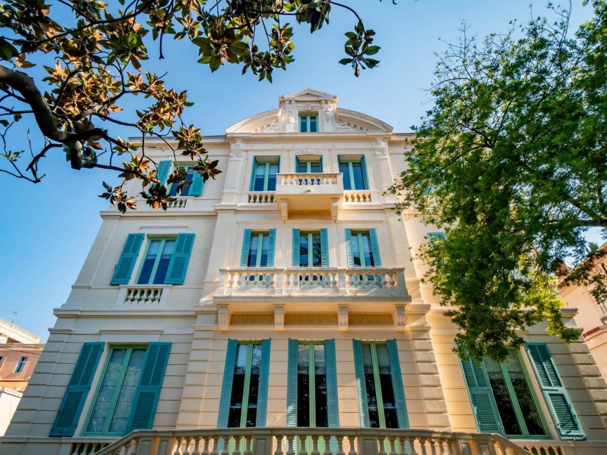 Albergue Banana'S Camp Cannes Exterior foto