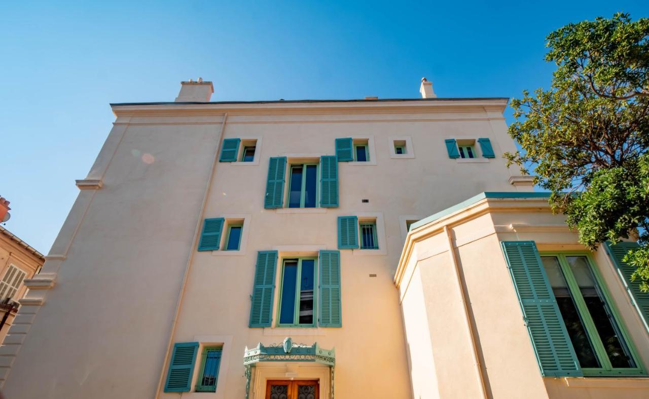 Albergue Banana'S Camp Cannes Exterior foto