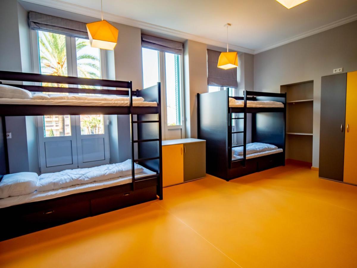 Albergue Banana'S Camp Cannes Exterior foto